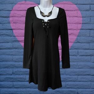 NWT Hippie Rose Black Juniors' Tie-Front Dress